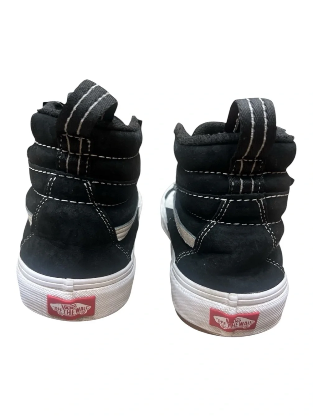 Vans Men's 9.5 M Black Sk8-Hi 500714 All Weather Boots Primaloft Insulation HEIQ